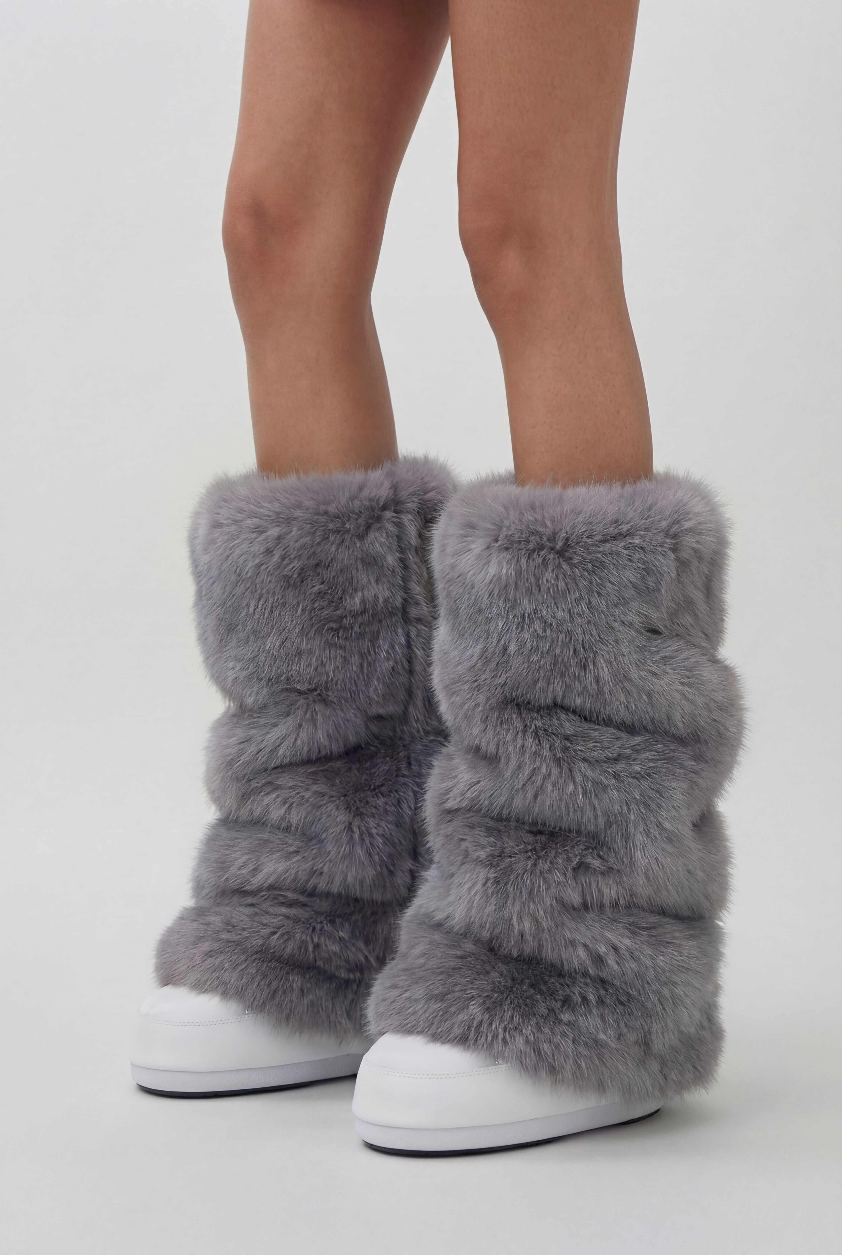 Bearry Grey Legwarmer