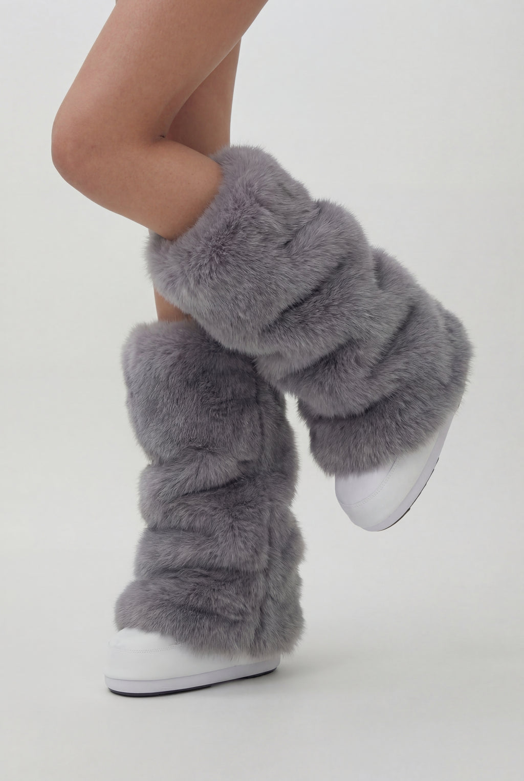 Bearry Grey Legwarmer